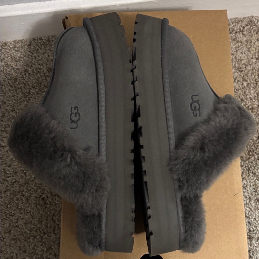 NIB UGG Disquette Charcoal Size 6 - Picture 10 of 11